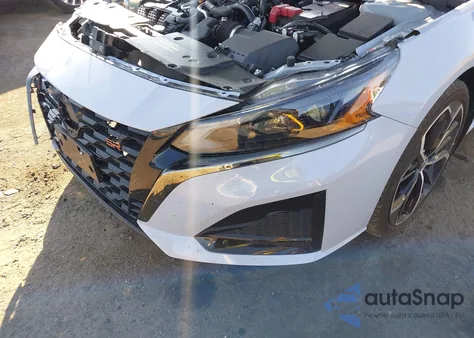 2025 Nissan Altima Sr Fwd z USA, uszkodzony, nr VIN 1N4BL4CV7SN354057